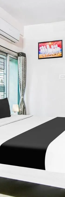 Super Hotel O Jessore Road Kolkata formerly Skyline Serenity，位于Nagarbazar的酒店