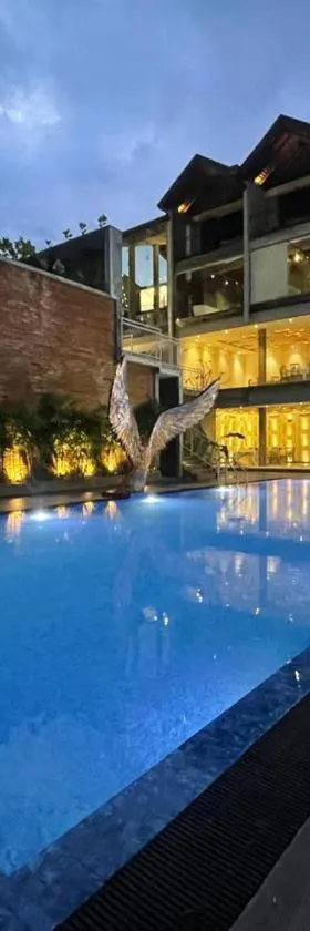 Hotel Grand Amanee，位于拉特纳普勒的酒店