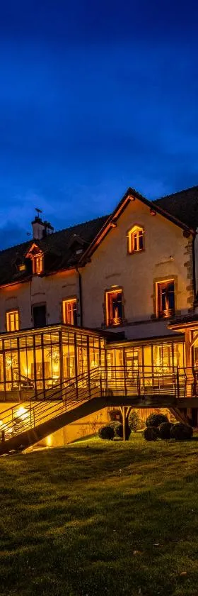 Domaine de Rymska & Spa - Relais & Châteaux，位于Saint-Jean-de-Trézy的酒店