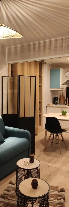 Studio GIMAZANE，位于克莱尔沃雷拉克的酒店