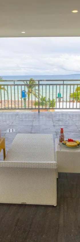 Anahaw Seaside Inn，位于班塔延岛的酒店