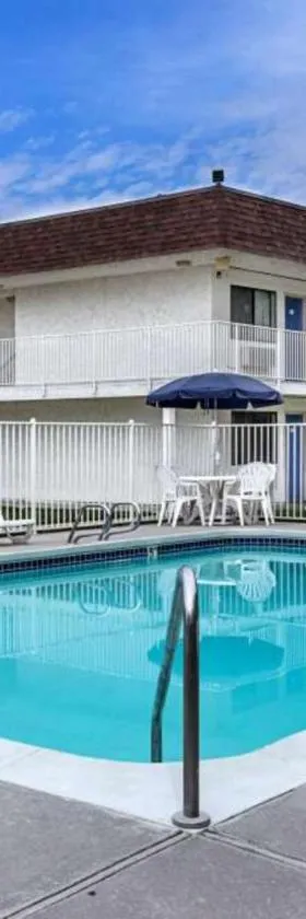 Motel 6 Ontario, OR，位于安大略的酒店