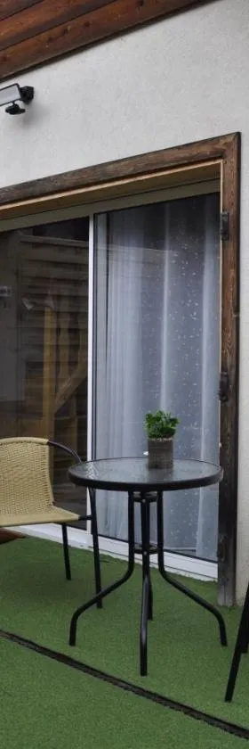 Apartment type f1 to，位于Sainte-Hélène-sur-Isère的酒店