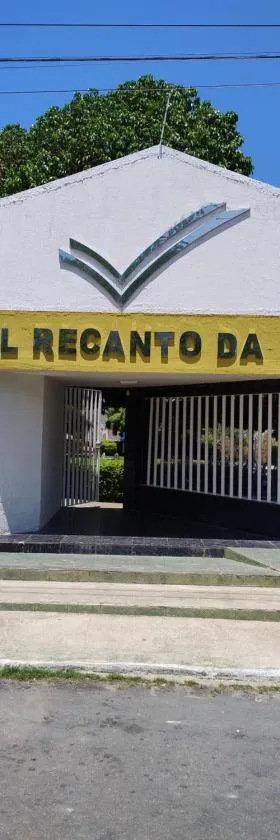Hotel Recanto da lagoa，位于北茹阿泽鲁的酒店