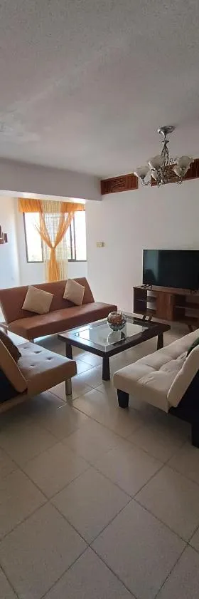 Comfortable and perfect location in Lechería，位于El Morto de Barcelona的酒店