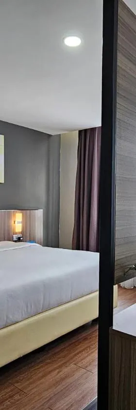 吉隆坡温德姆戴斯酒店 （陈秀莲地铁站店），位于吉隆坡的酒店
