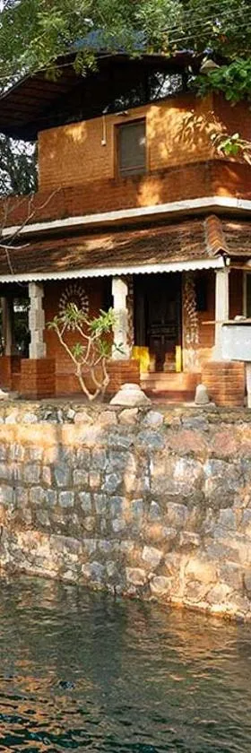 Pathayam Inn，位于蒂鲁瓦纳马莱的酒店