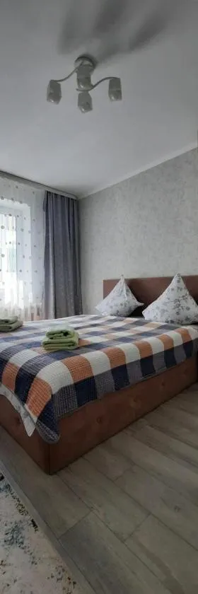 2-х комнатная Квартира，位于乌拉尔斯克的酒店