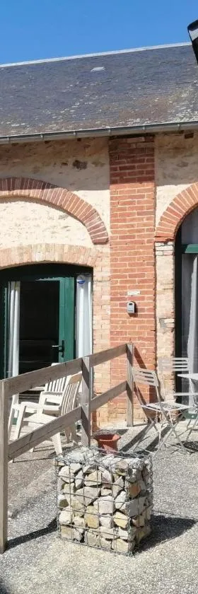 La Maisonnette du Meslay，位于Fyé的酒店