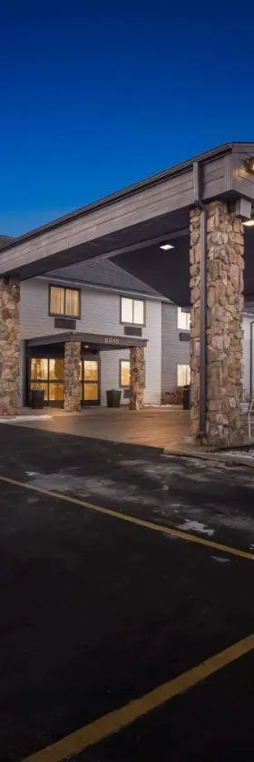 Best Western Fremont Angola I-80 90 Toll Road，位于弗里蒙特的酒店