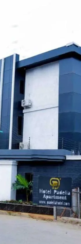 Hotel Padelia International Airport Road Lagos，位于Ejigbo的酒店