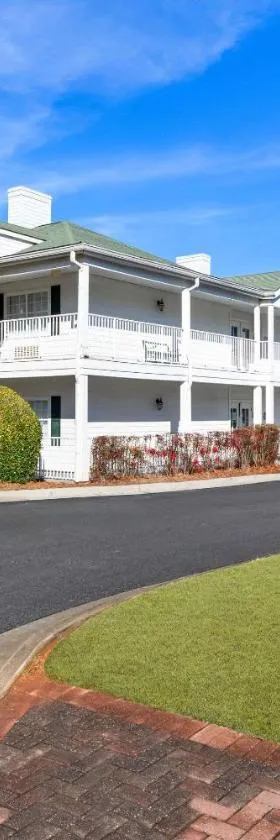 Quality Inn Fayetteville Near Historic Downtown Square，位于费耶特维尔的酒店