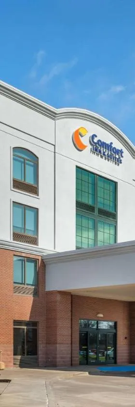 Comfort Inn & Suites Frisco East - McKinney，位于弗赖拉辛的酒店
