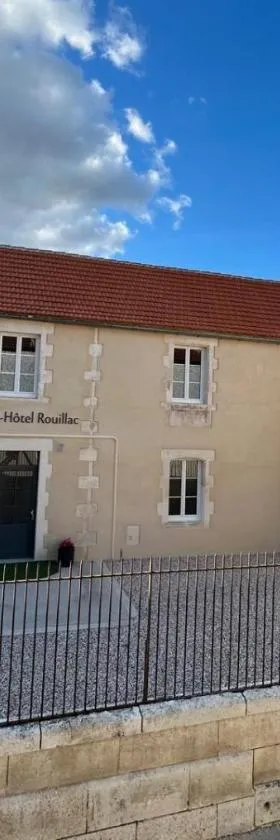 Appart-Hôtel Rouillac，位于Rouillac的酒店