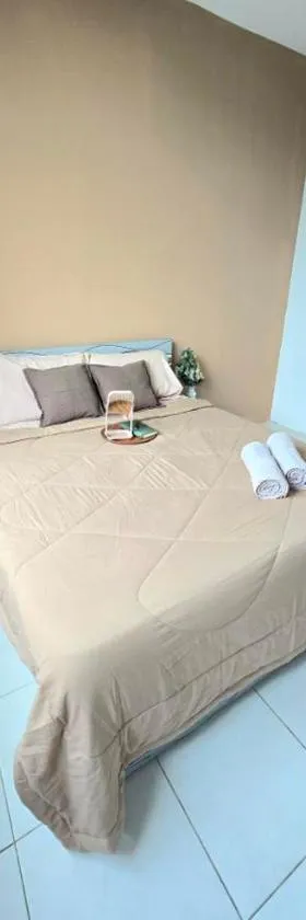 Ike village homestay near with UITM，位于Kota Samarahan的酒店