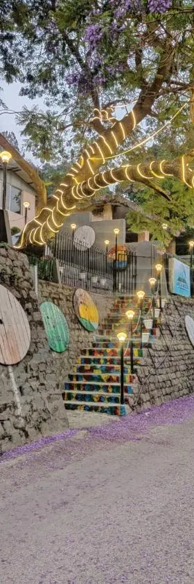 The Lake & woods，位于比姆塔尔的酒店