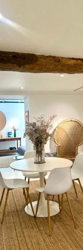 Loft atelier quatre，位于于塞勒的酒店