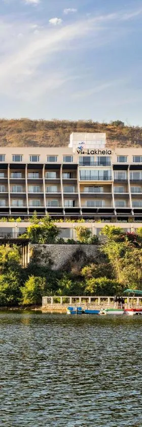 Via Lakhela Resort & Spa，位于贡珀尔格尔的酒店