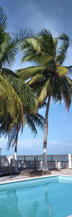 RS1- casa andar superior para até 8 pessoas praia do sossego itamaracá PE，位于伊塔马拉卡的酒店