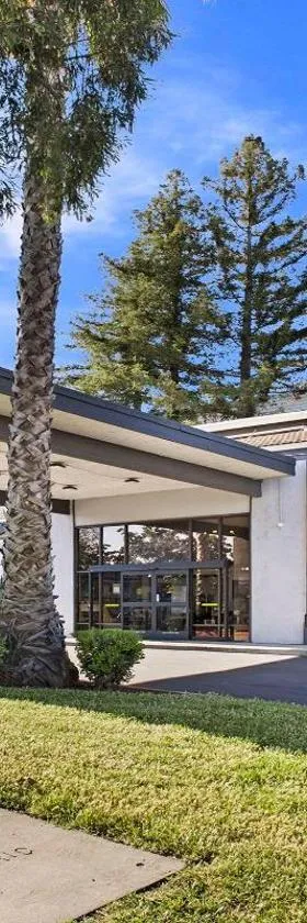 北萨克拉门托贝斯特韦斯特必住普拉斯酒店，位于萨克拉门托的酒店