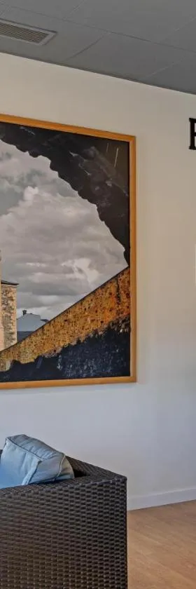 AS Hoteles Ponferrada，位于考伦布里亚诺斯的酒店