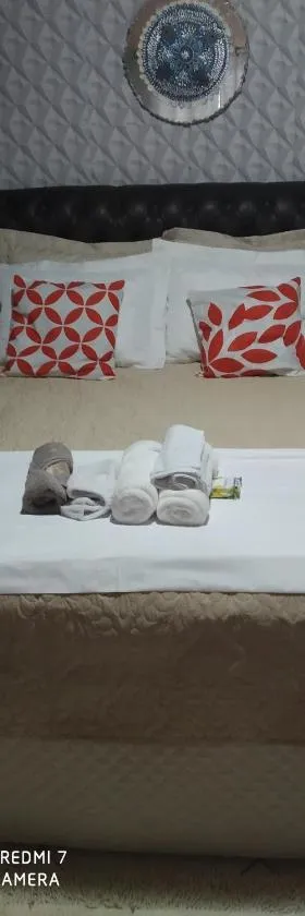 Casa da Rosa e junior，位于弗洛里亚诺波利斯的酒店