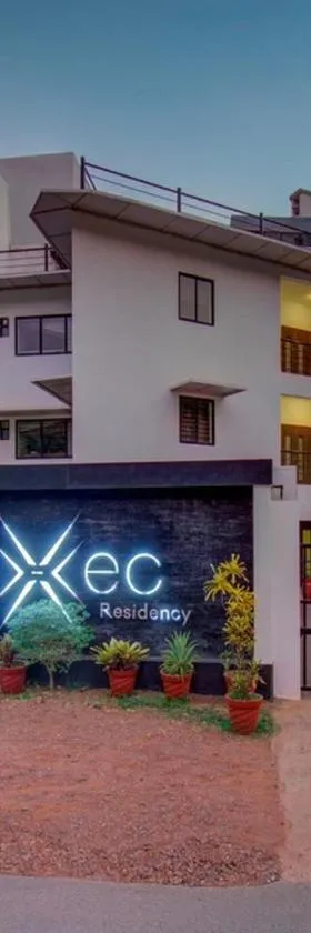 Hotel Xec Residency，位于马尔冈的酒店