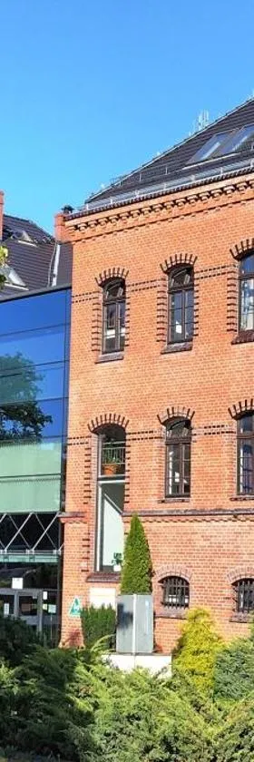 Szkolne Schronisko Młodzieżowe Dąbrówka，位于普鲁德尼克的酒店