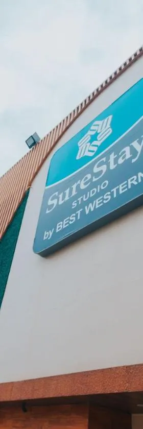 SureStay Studio by Best Western Clarkview Angeles City，位于安吉利斯的酒店