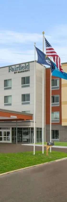 Fairfield by Marriott Inn & Suites Traverse City，位于特拉弗斯城的酒店