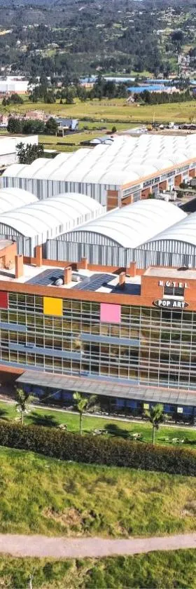 Pop Art Hotel Tocancipá y Centro de Convenciones，位于Tocancipá的酒店