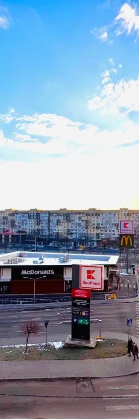 Royal Boulevard Residence，位于基希讷乌的酒店