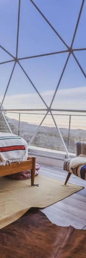Zia Geo Dome At El Mistico Ranch, Glamping，位于Nogal的酒店