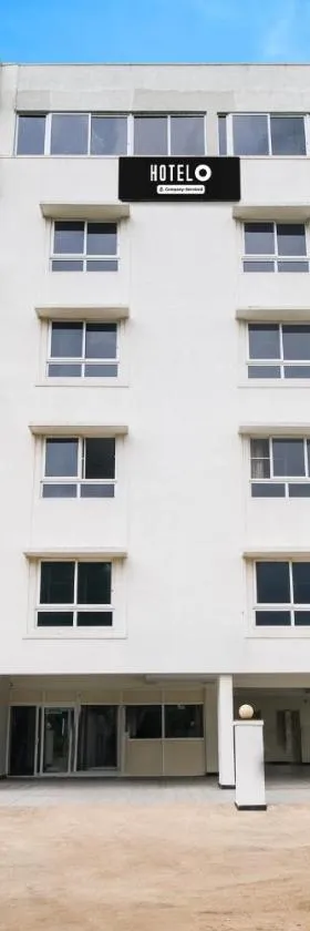 Super Hotel O Vizag Near IT Park Rushikonda，位于Jalāripeta的酒店