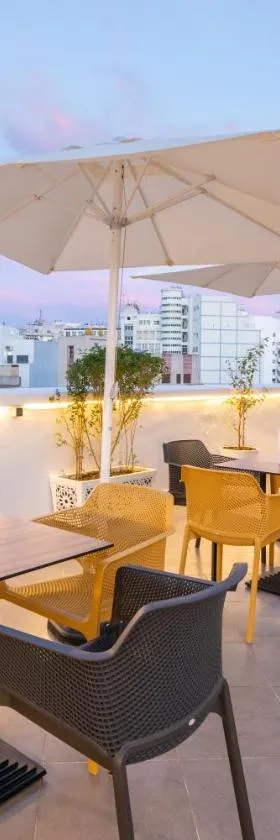 北星酒店，位于丹吉尔的酒店