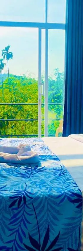 Hanthana SK Paradise，位于加姆波勒的酒店