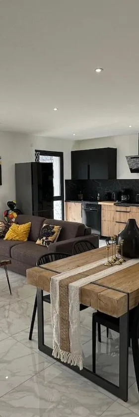 Le Refuge du Léman, Duplex neuf de 80m 2, à 5 minutes de Geneve pour 4 à 6 personnes，位于杜韦讷的酒店