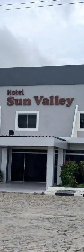 Sun Valley Hotel，位于Campo do Meio的酒店