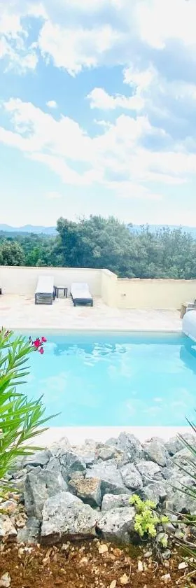 Villa Asunda B&B Spa & Sauna, Chambres d'Hôtes，位于圣马西敏·拉塞的酒店