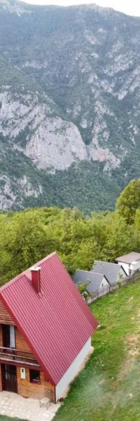 Ethno Cottage Momo Tepca，位于扎布利亚克的酒店