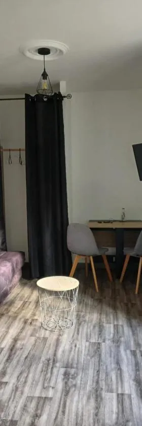 Appartement T2 meublé - Entrée indépendante，位于La Boissière-des-Landes的酒店