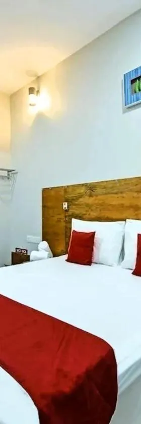 RS Hotel Desa Cemerlang Johor Jaya，位于乌鲁地南的酒店