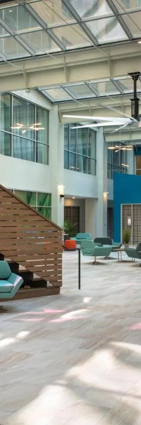 EVEN Hotel Pittsburgh Downtown by IHG，位于匹兹堡的酒店