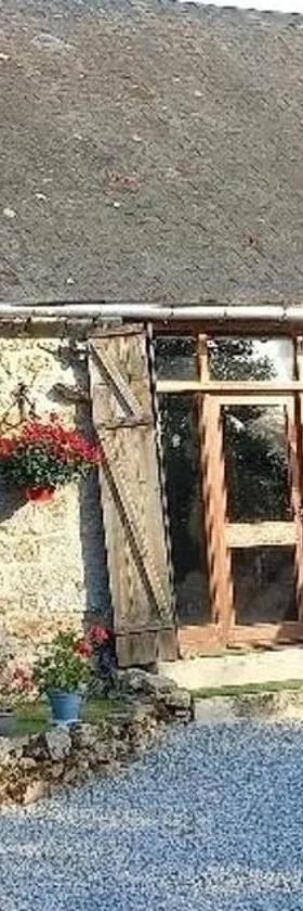 La Grange，位于Saint-Agnant-près-Crocq的酒店