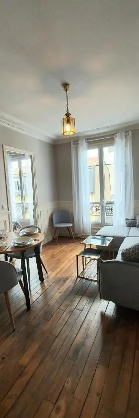 Paris La défense，位于拉加雷讷科隆布的酒店