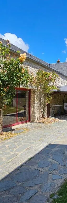 Le Gué de Clecy，位于Le Vey的酒店