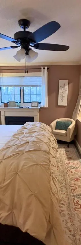 Inn On Lake Wissota，位于奇珀瓦福尔斯的酒店