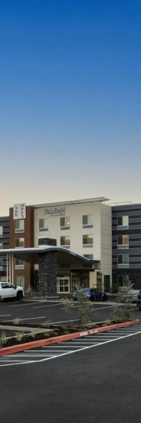Fairfield Inn & Suites Livermore，位于利弗莫尔的酒店