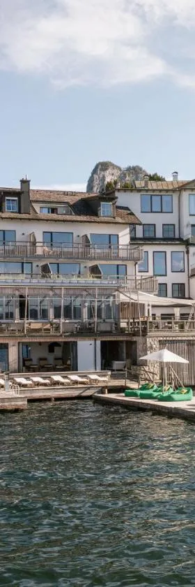Das Traunsee - Das Hotel zum See 4 Stern Superior，位于特劳恩基兴的酒店
