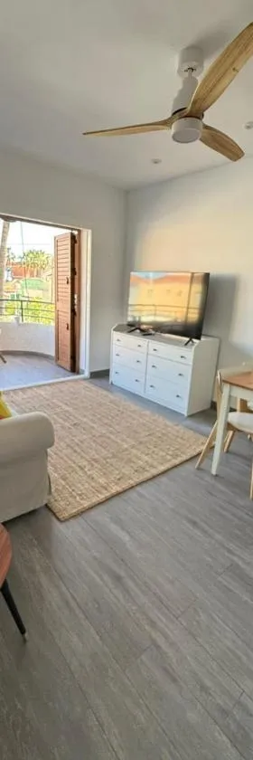 Two Bedroom Apartment in Santiago De La Ribera，位于圣哈维耶尔的酒店